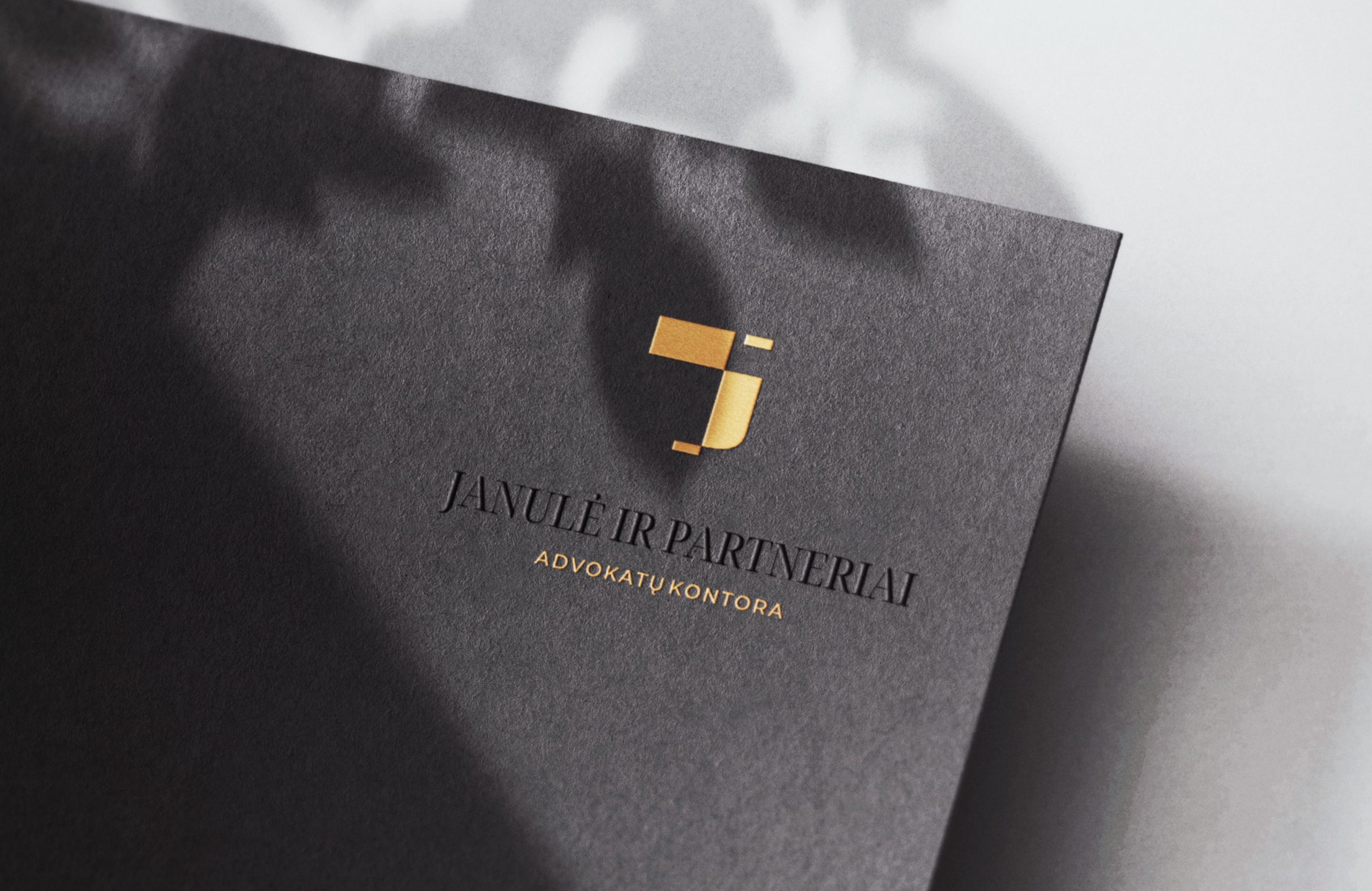 Janulė ir partneriai - advokatų kontoros logotipas